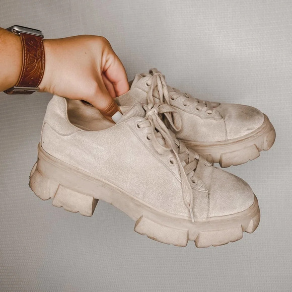 Steve Madden Shoes - Steve Madden | Cream Colored Chunky Sneakers 9